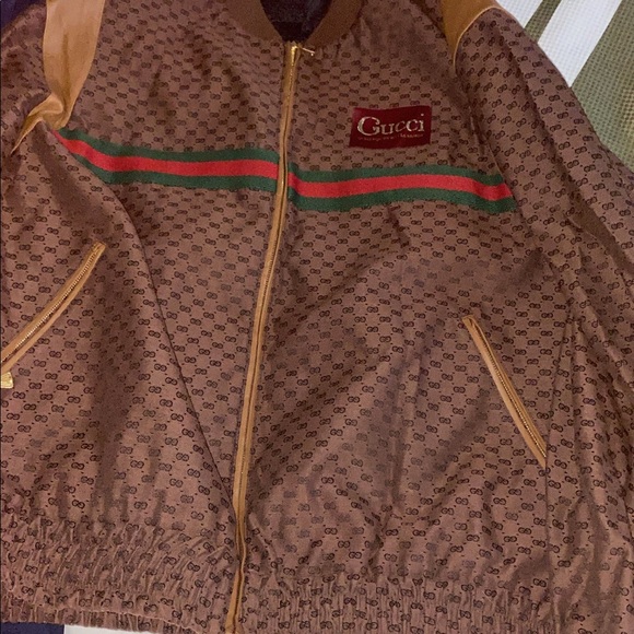 Authentic - Large Brown Gucci GG Motif Bomber Jacket - Picture 9 of 13